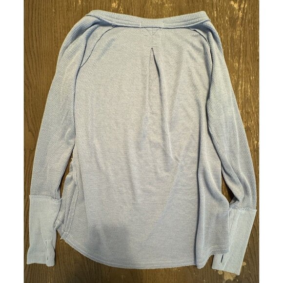 Free People Pale Blue Thermal Waffle Top  Long Sleeve Tee MEDIUM  Thumb holes - Picture 8 of 8